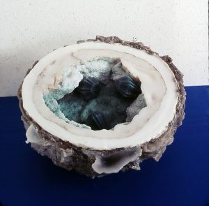 Mineral, 2003, Wachs, 37 x 37 x 23cm - Wolfgang Stiller